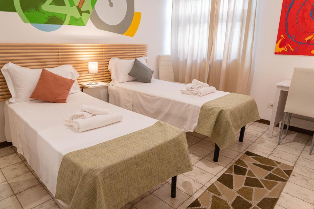 Bed & Bike Ferrara Bed & Breakfast Екстериор снимка