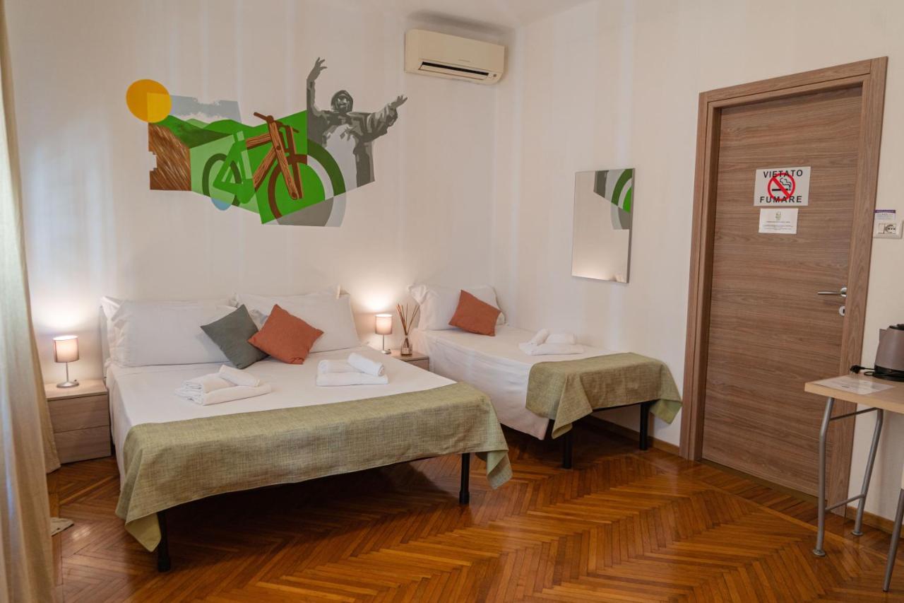 Bed & Bike Ferrara Bed & Breakfast Екстериор снимка