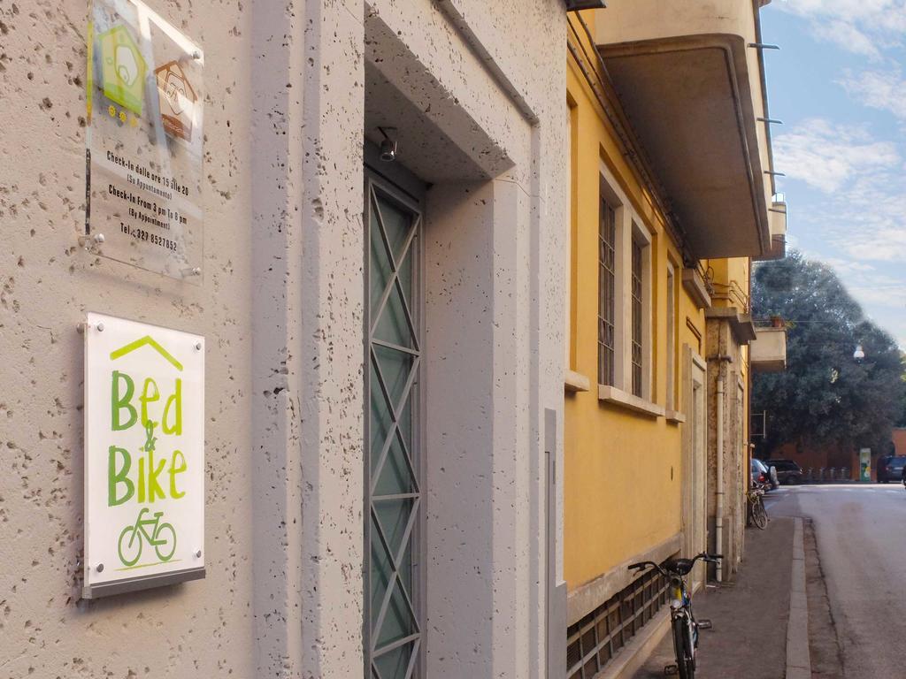 Bed & Bike Ferrara Bed & Breakfast Екстериор снимка